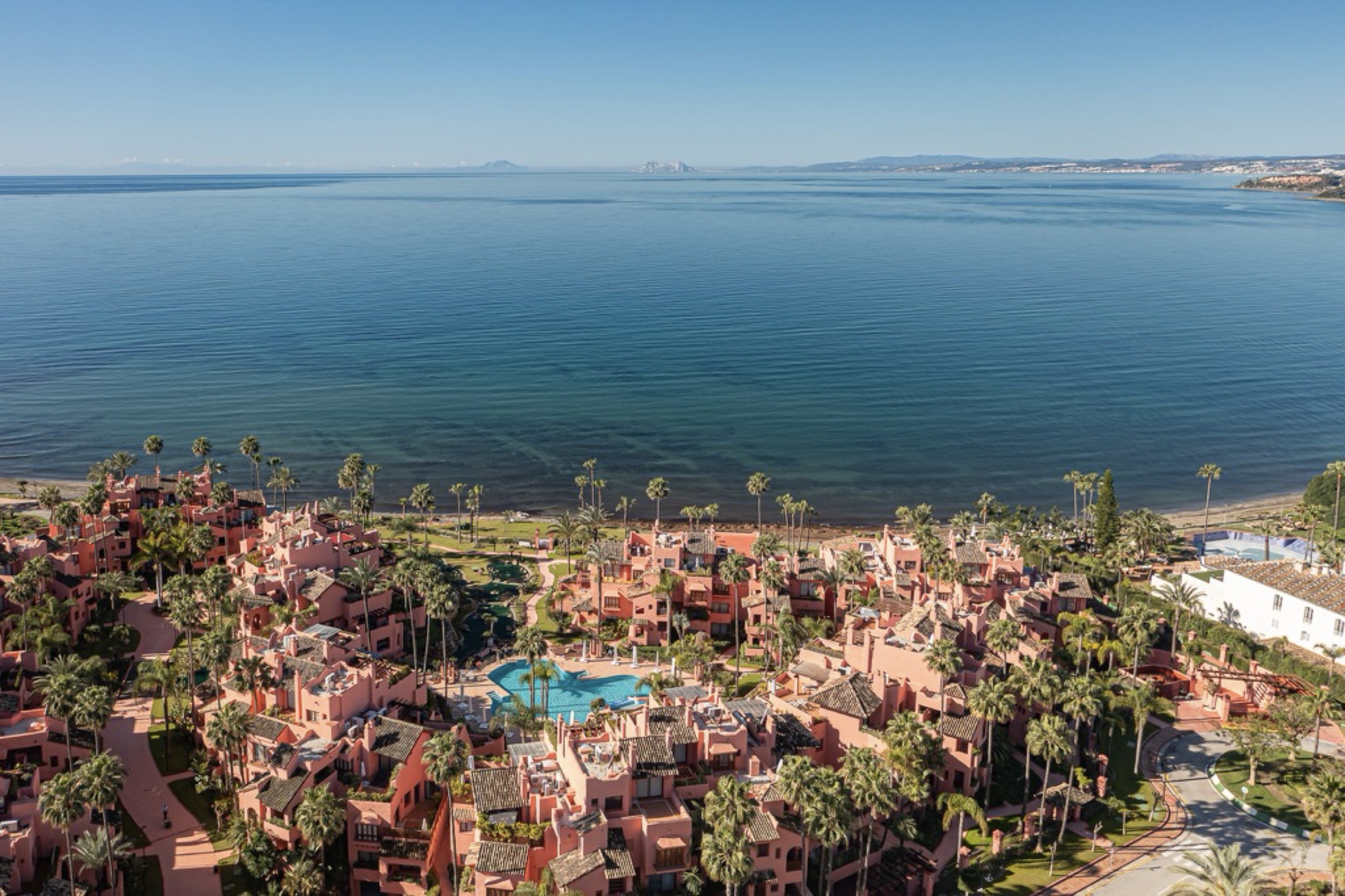 3 Bedroom Apartment in Estepona, New Golden Mile