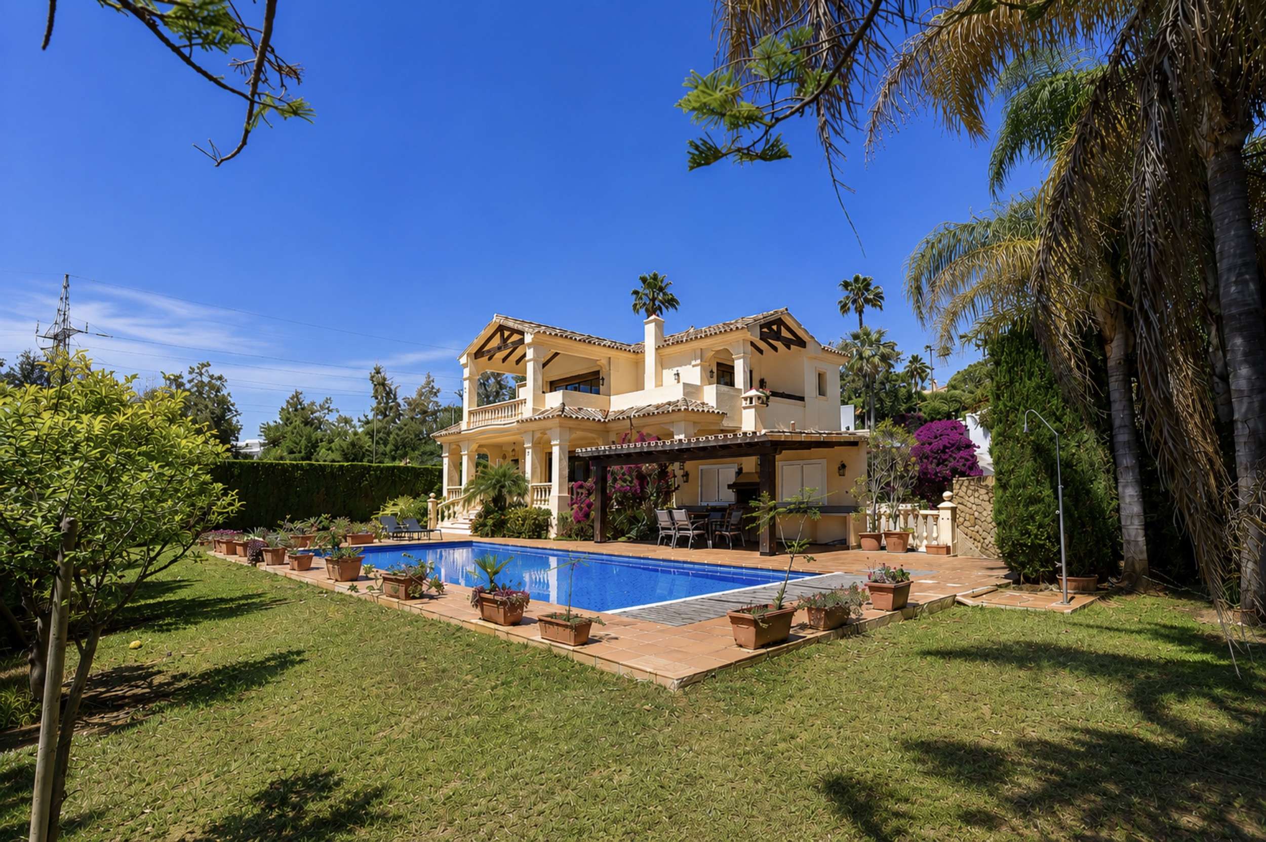 5 Bedroom Villa in La Quinta, Benahavís