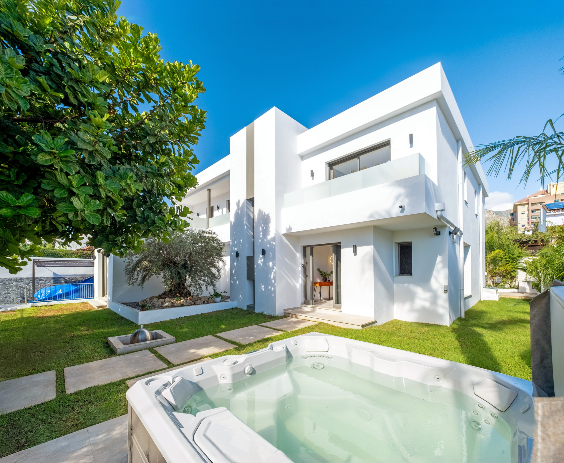5 Bedroom Villa in Marbella, Marbella’s Golden Mile