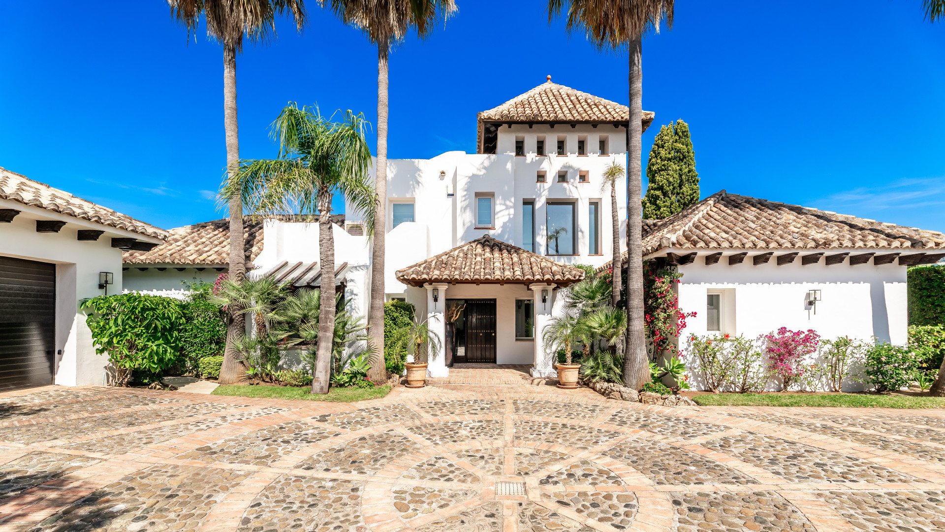5 Bedroom Villa in La Quinta Golf, Benahavís