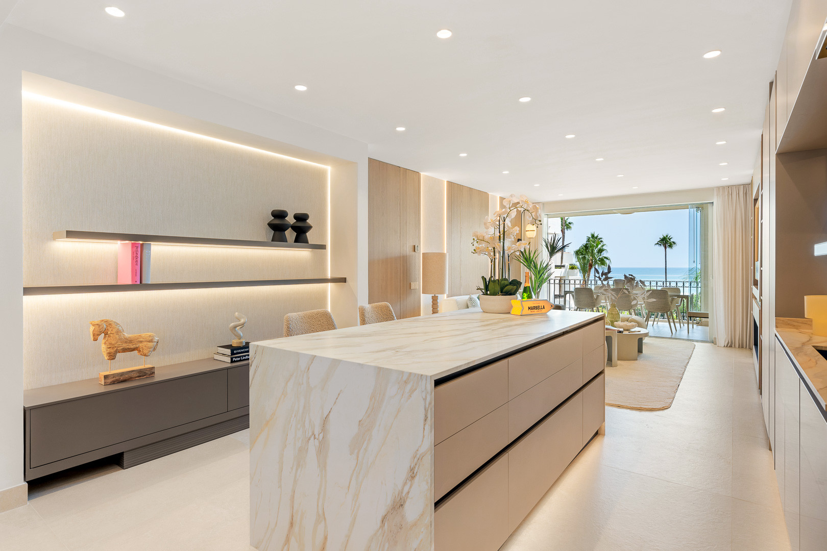 3 Bedroom Apartment in Bahía del Velerín, Estepona East