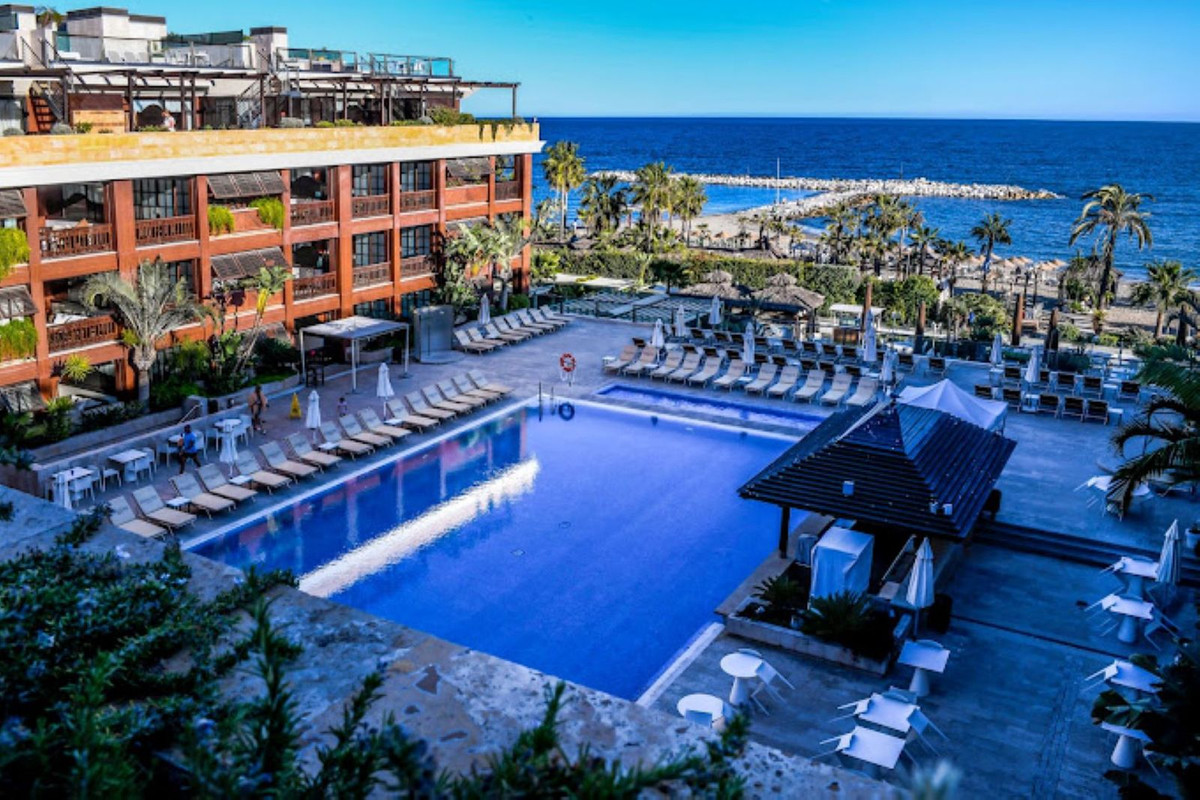 2 Bedroom Apartment in Puerto Banús