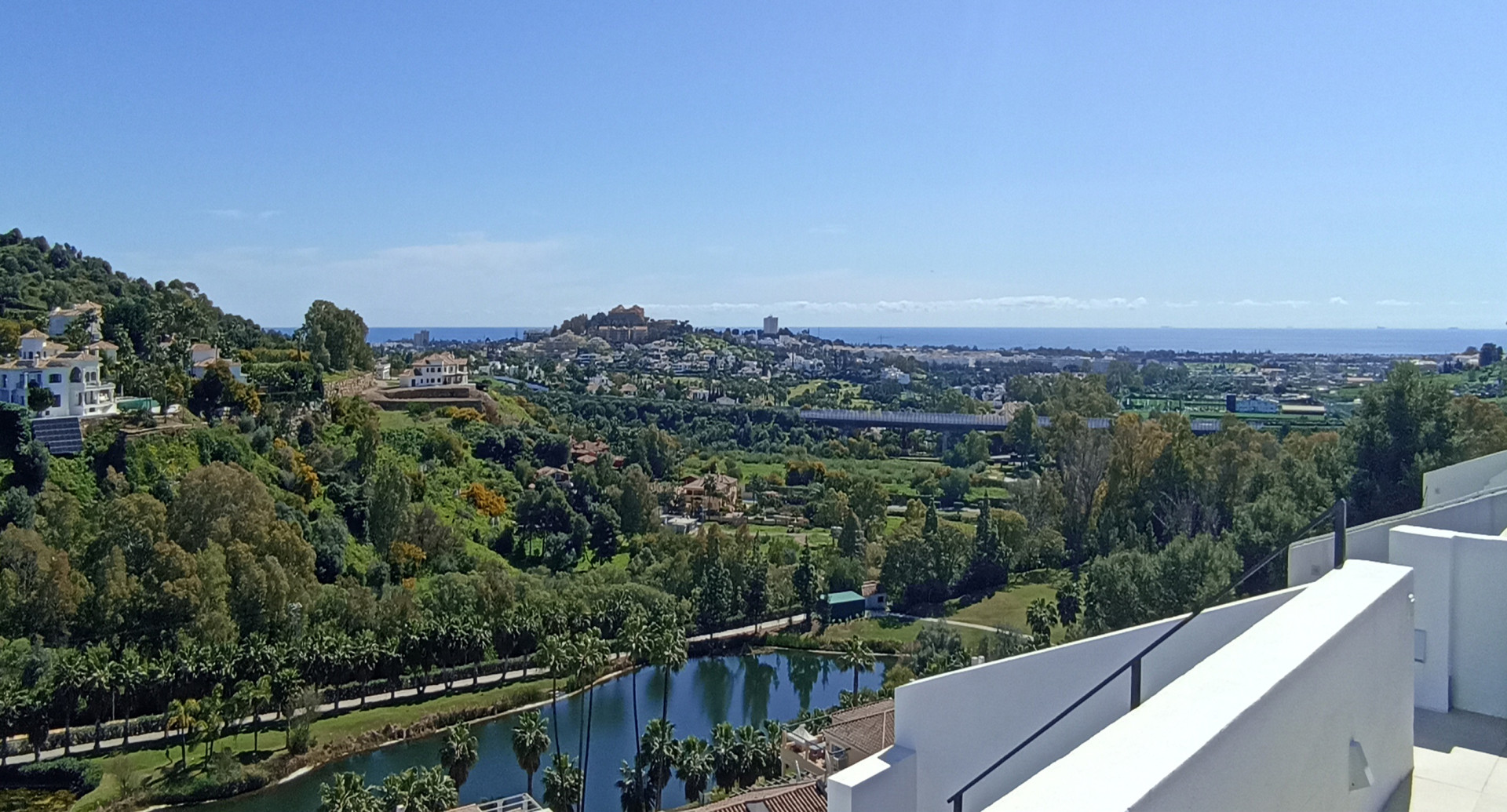 3 Bedroom Penthouse in La Quinta, Benahavís