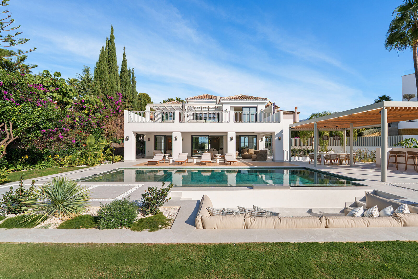 5 Bedroom Villa in La Quinta, Benahavís