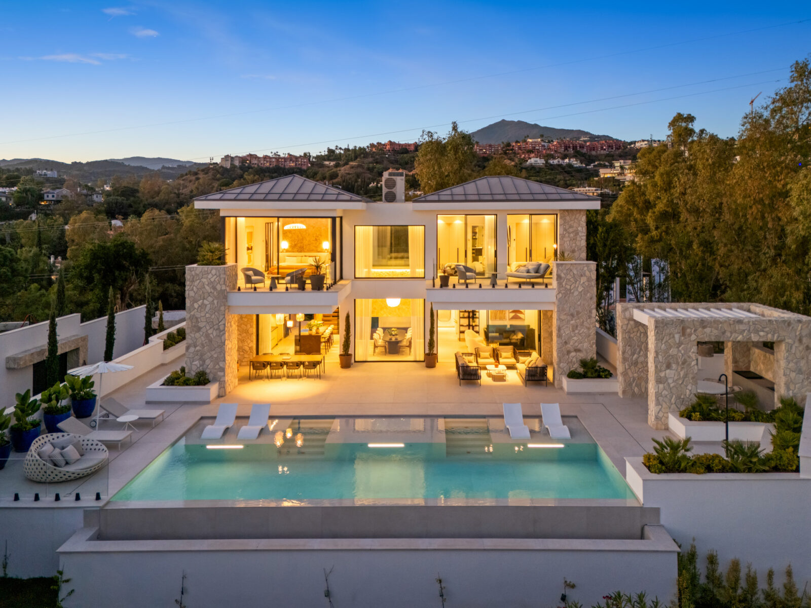 5 Bedroom Villa in La Quinta, Benahavís