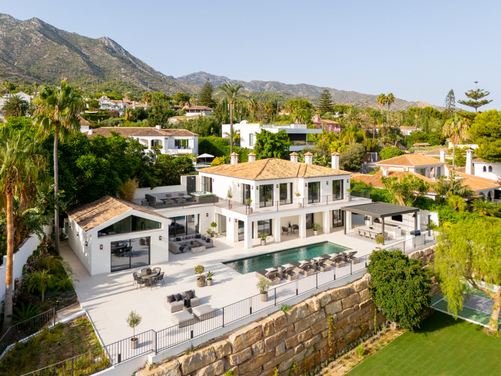 5 Bedroom Villa in In Marbella’s, Marbella’s Golden Mile
