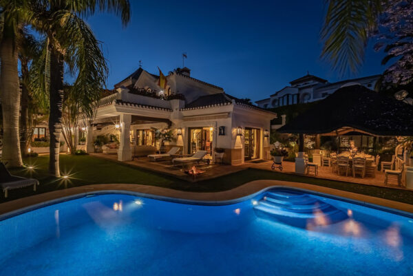 7 Bedroom Villa in Marbella Este