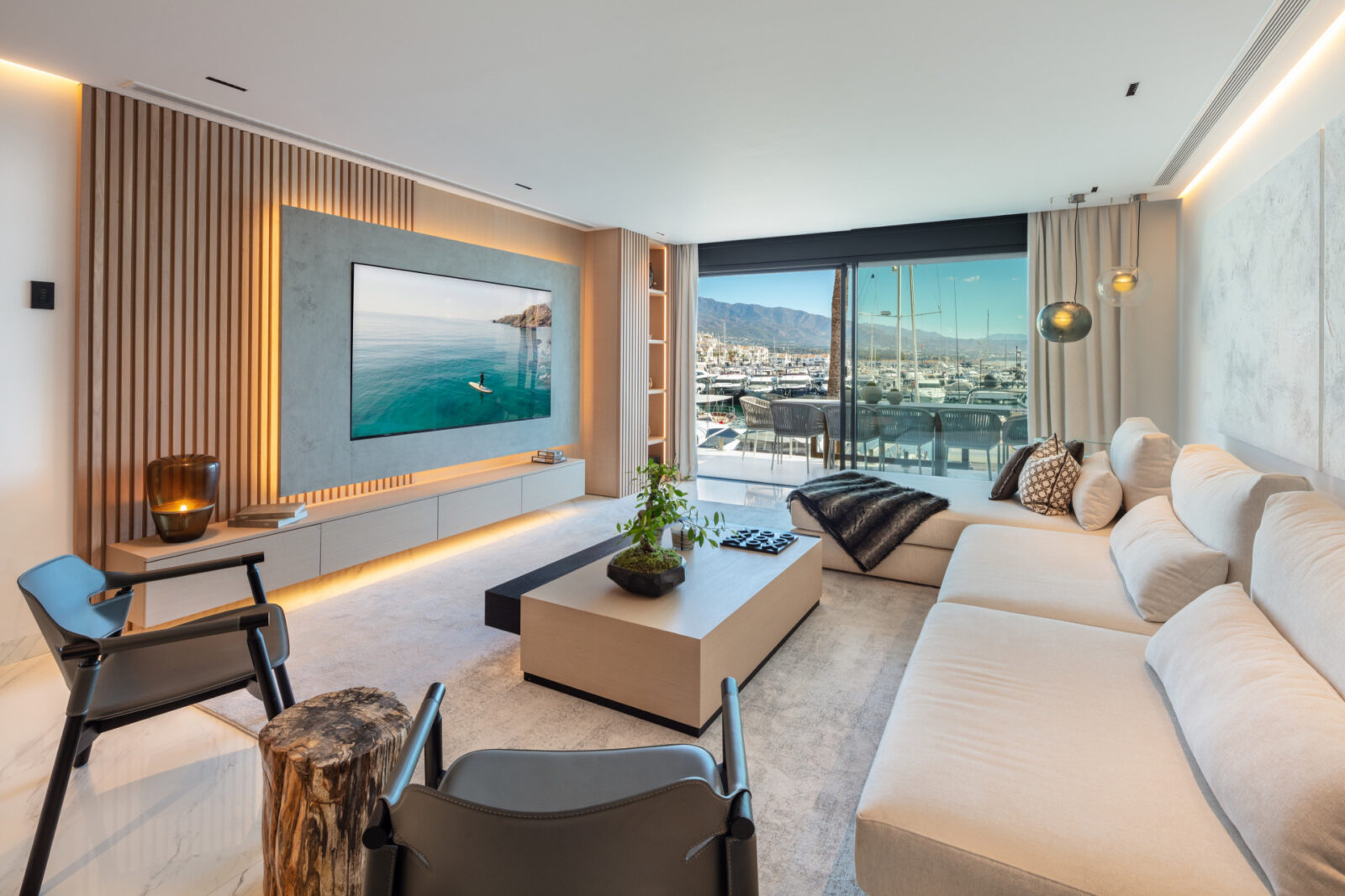 3 Bedroom Apartment in Puerto Banús, Marbella