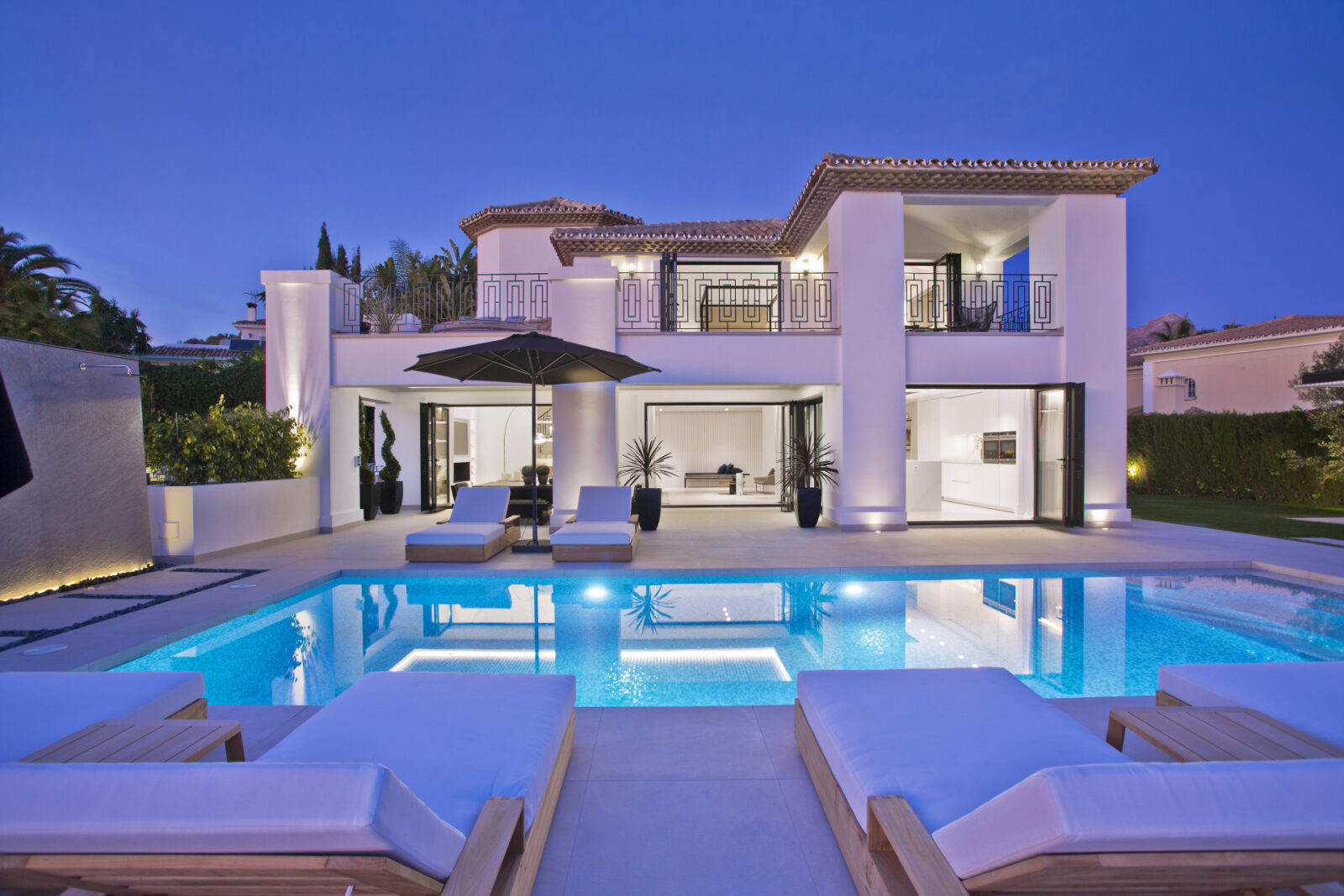 5 Bedroom Villa in Nueva Andalucía, Marbella