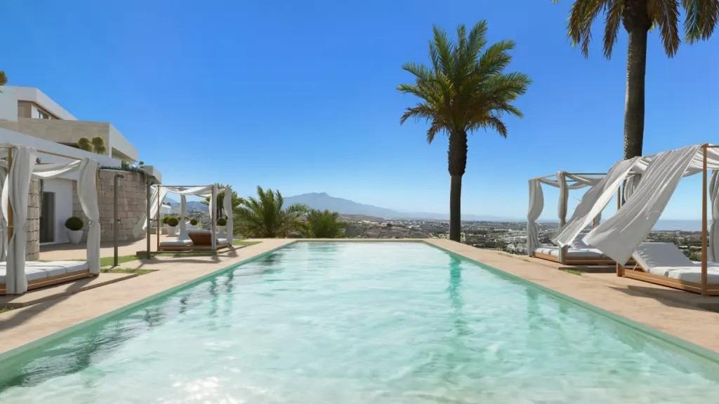 5 Bedroom Villa in Selwo, Estepona