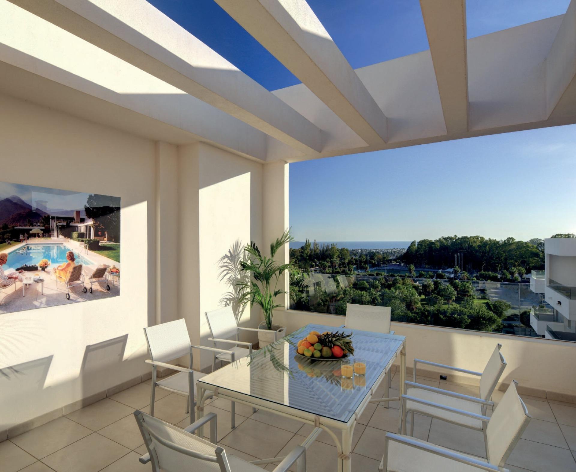 2 Bedroom Apartment in Nueva Andalucía, Marbella