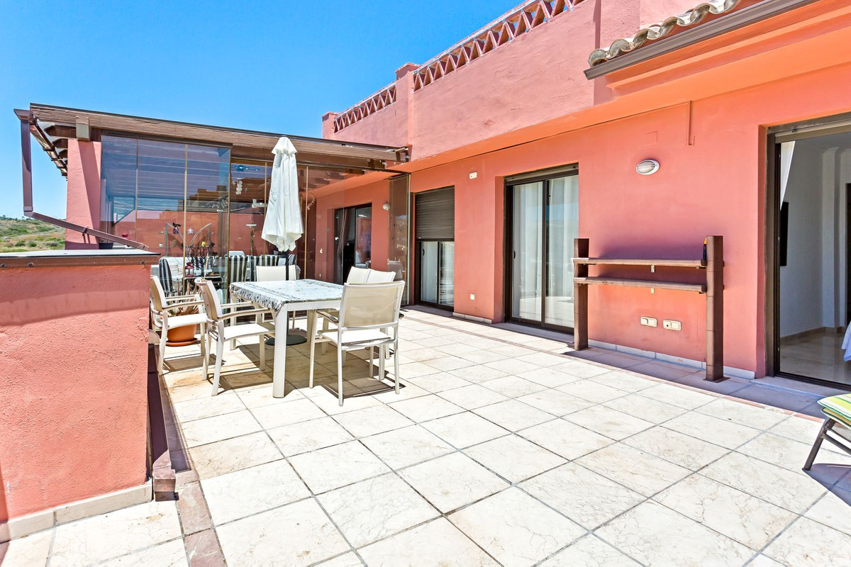 3 Bedroom Apartment in Casares Playa