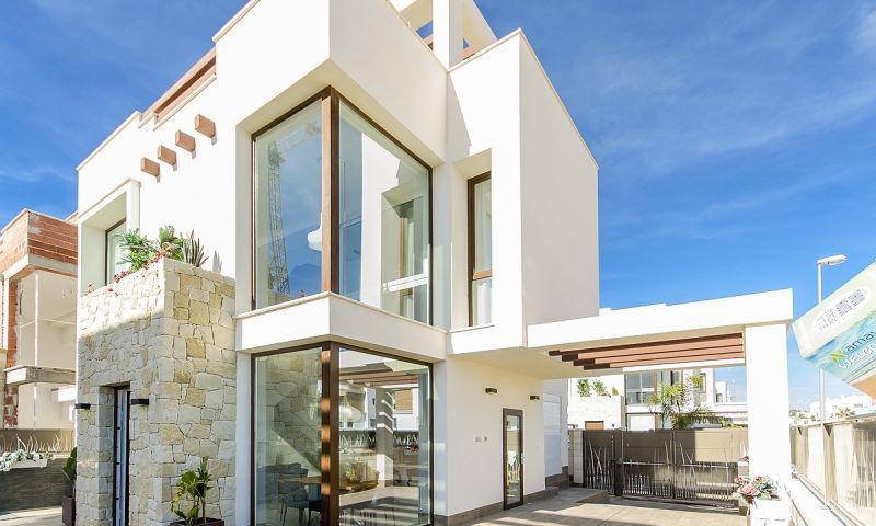 3 Bedroom Villa in Rojales, Costa Blanca