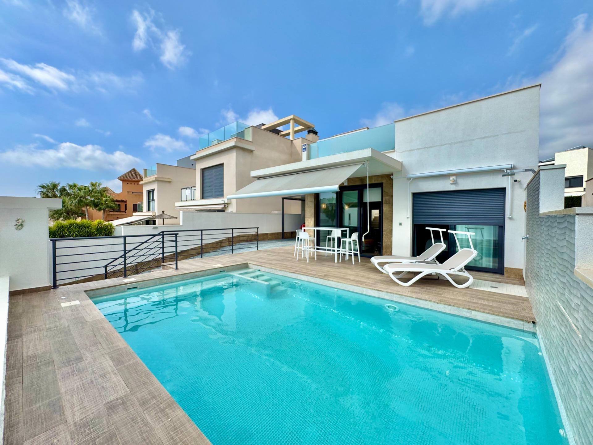 3 Bedroom Villa in Costa Blanca, San Miguel de Salinas