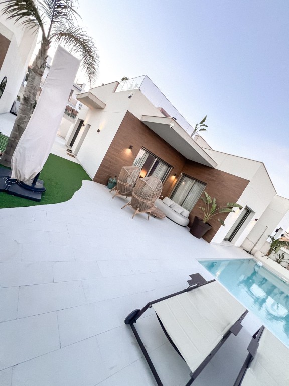 4 Bedroom Villa in Costa Blanca, San Miguel de Salinas