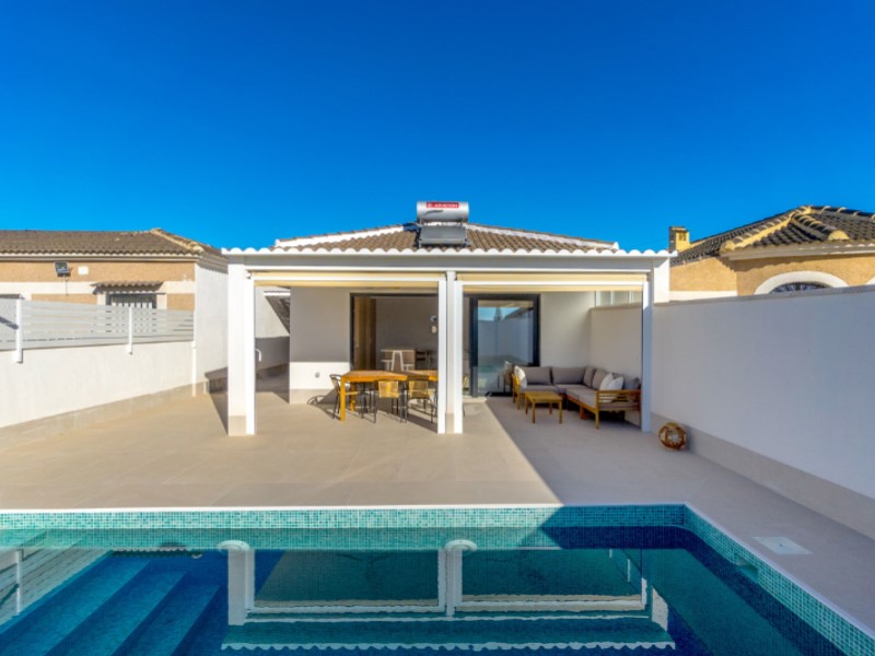 3 Bedroom Villa in Costa Blanca, Torrevieja