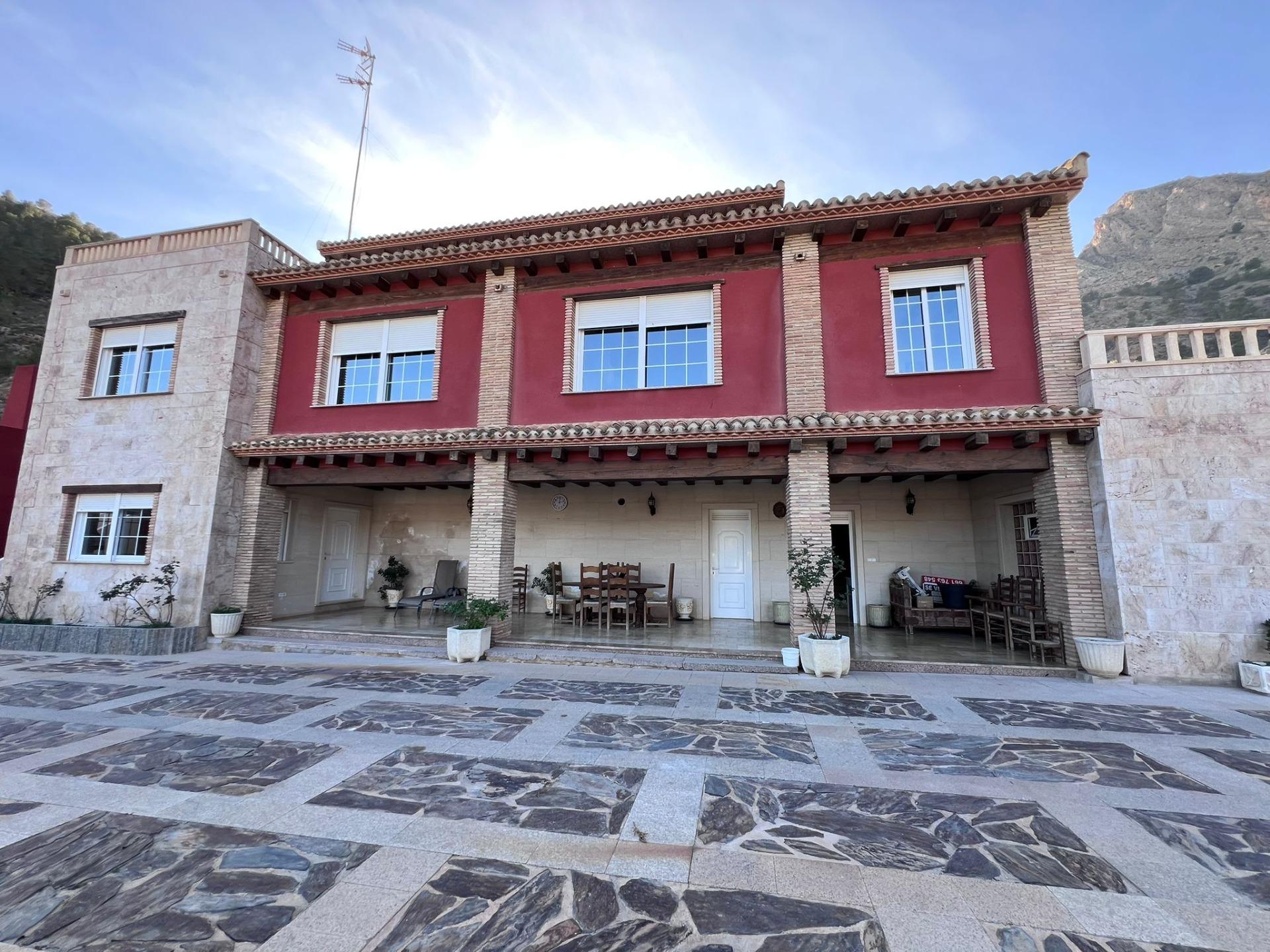 4 Bedroom Villa in Costa Blanca, Orihuela