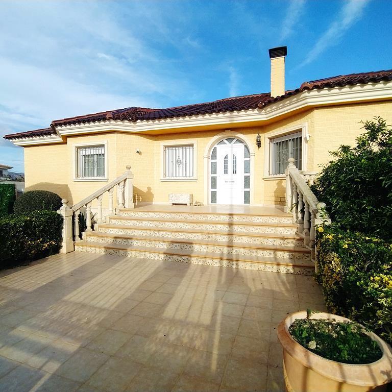 4 Bedroom Villa in Costa Blanca, Orihuela