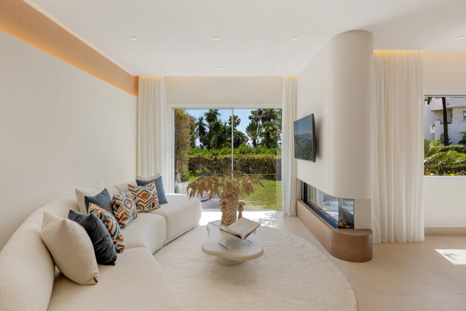 3 Bedroom Apartment in Costalita, Estepona