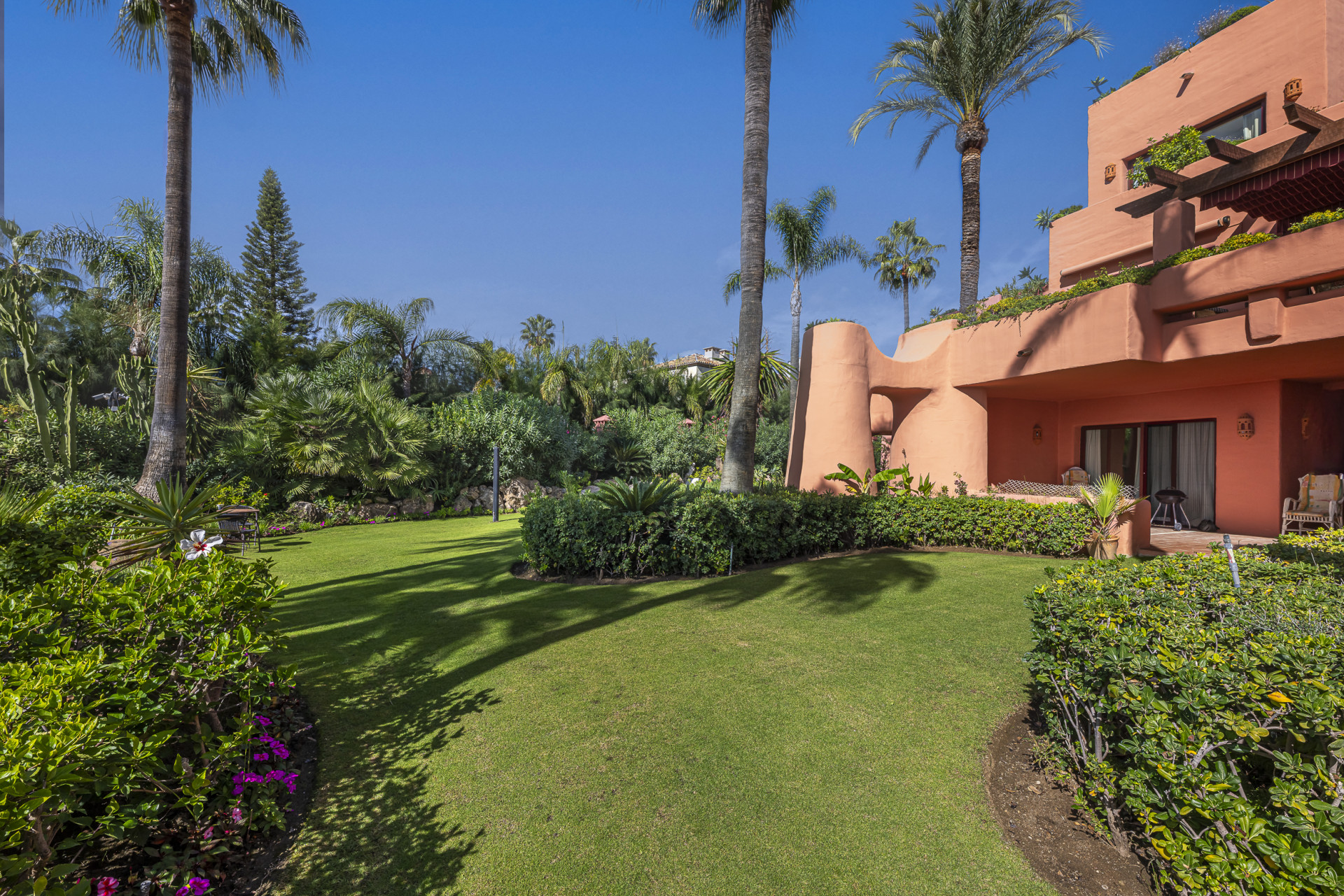 3 Bedroom Apartment in Cabo Bermejo, Estepona