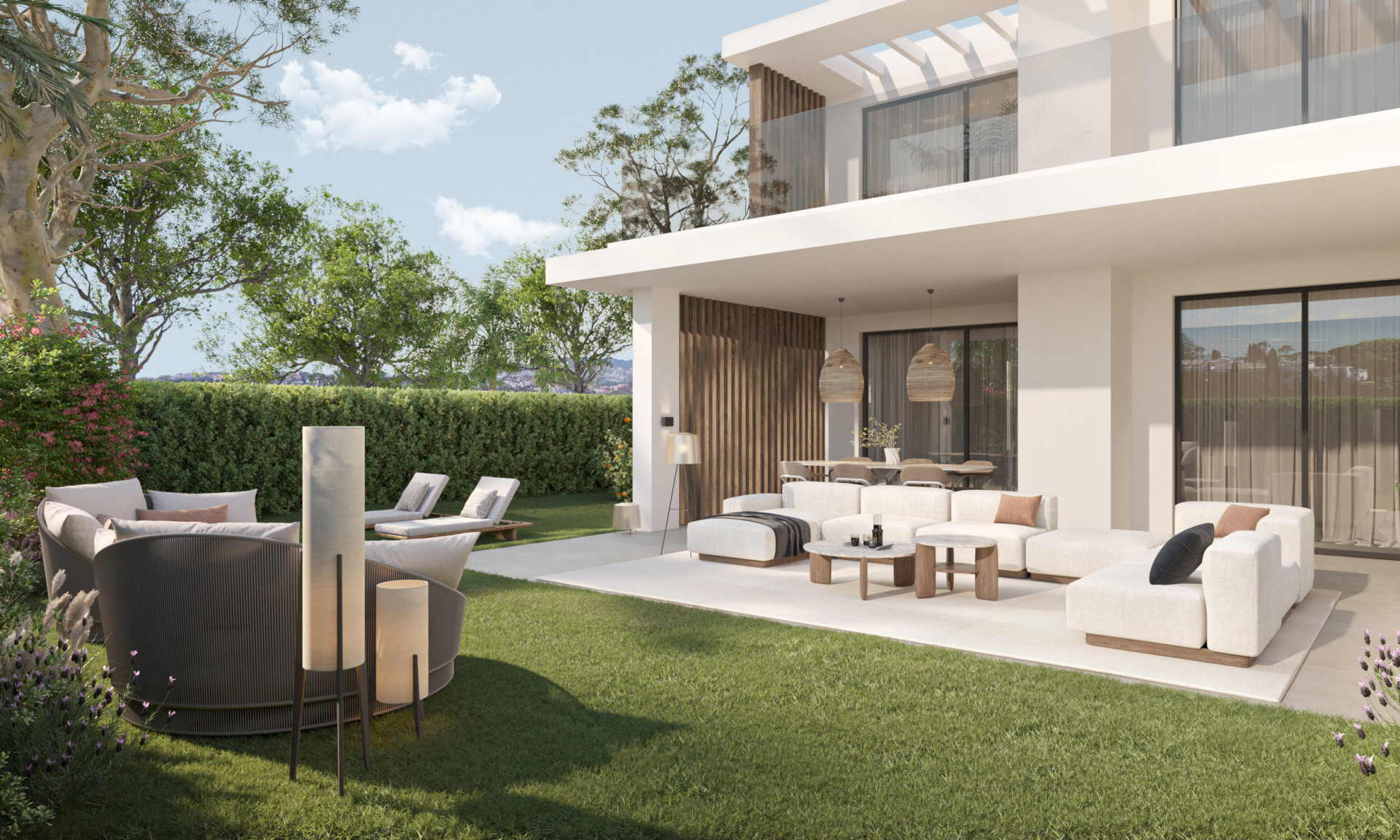 4 Bedroom Apartment in Estepona East, New Golden Mile