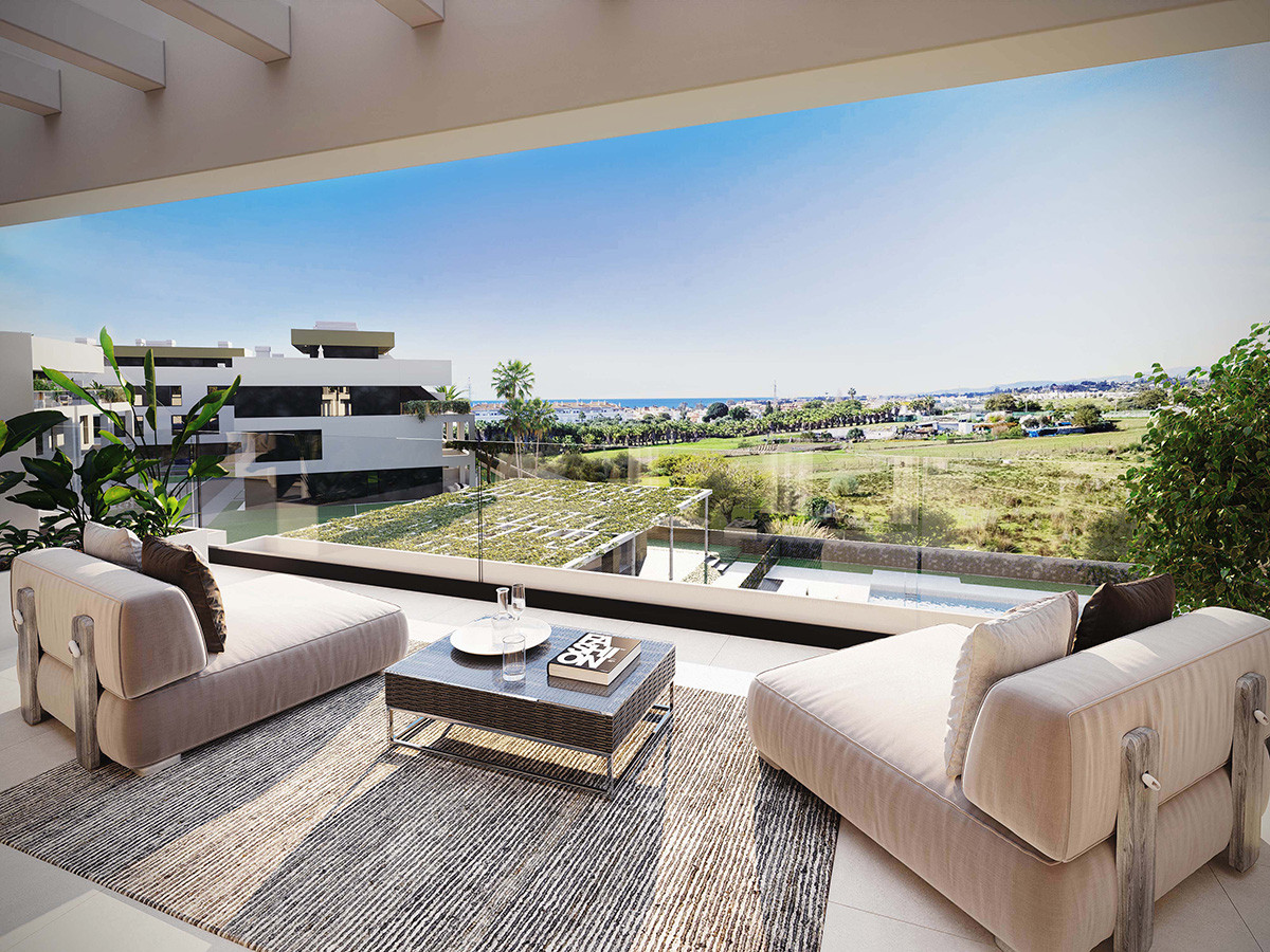 3 Bedroom Apartment in Cancelada, Estepona East