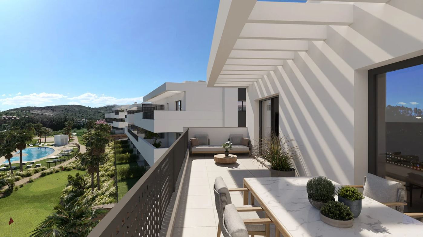 2 Bedroom Apartment in Estepona West