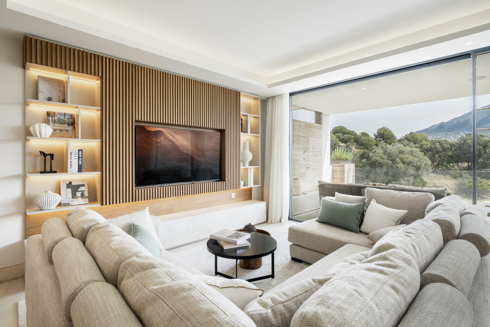 3 Bedroom Penthouse in Nueva Andalucía