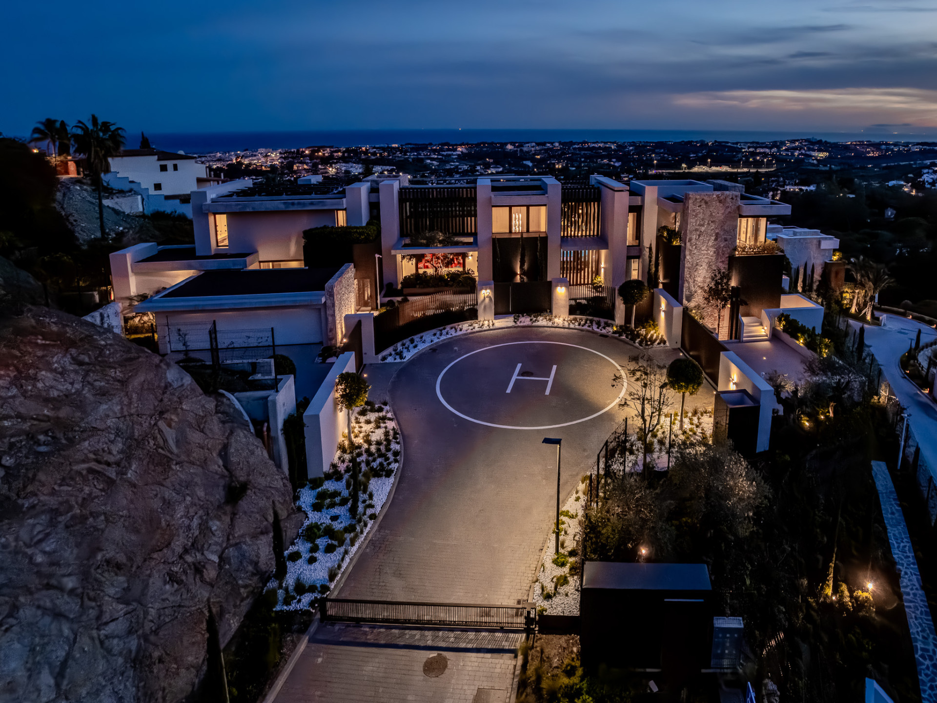6 Bedroom Villa in La Quinta, Benahavís