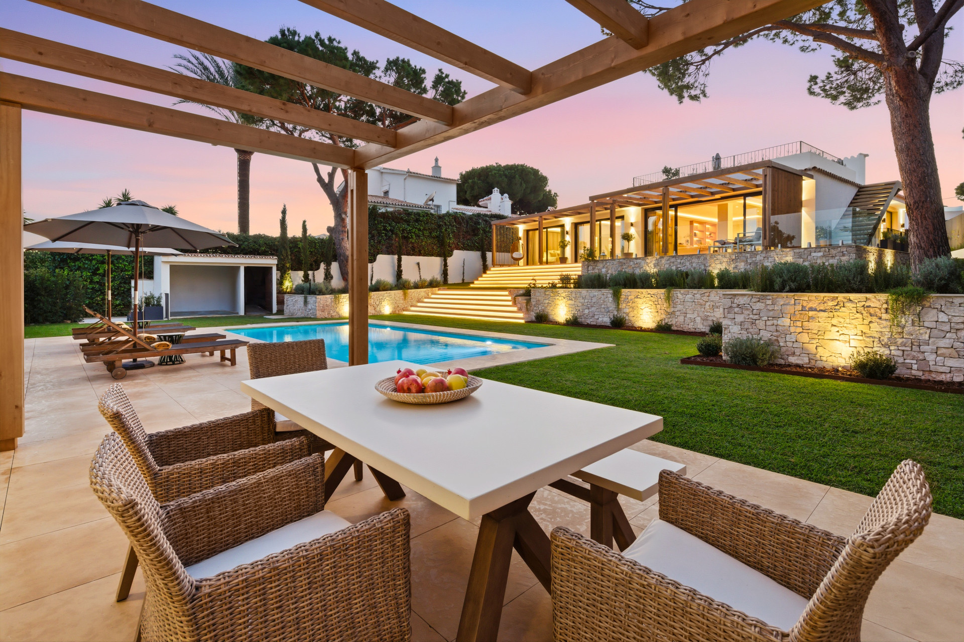5 Bedroom Villa in Elviria, Marbella