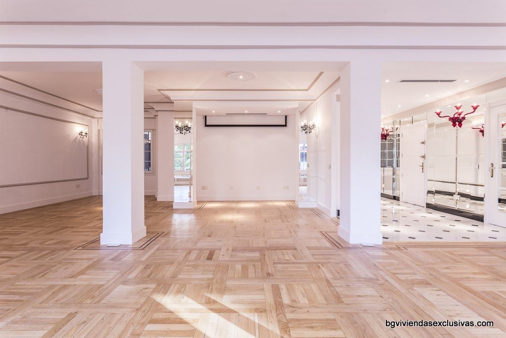 4 Bedroom Apartment in Madrid