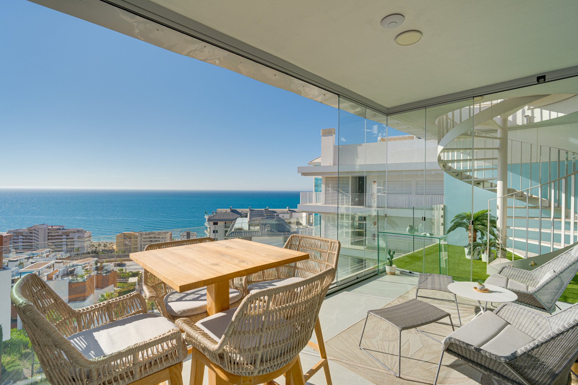 2 Bedroom Penthouse in El Higueron, Fuengirola