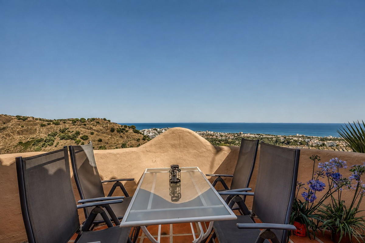 3 Bedroom Apartment in Mijas