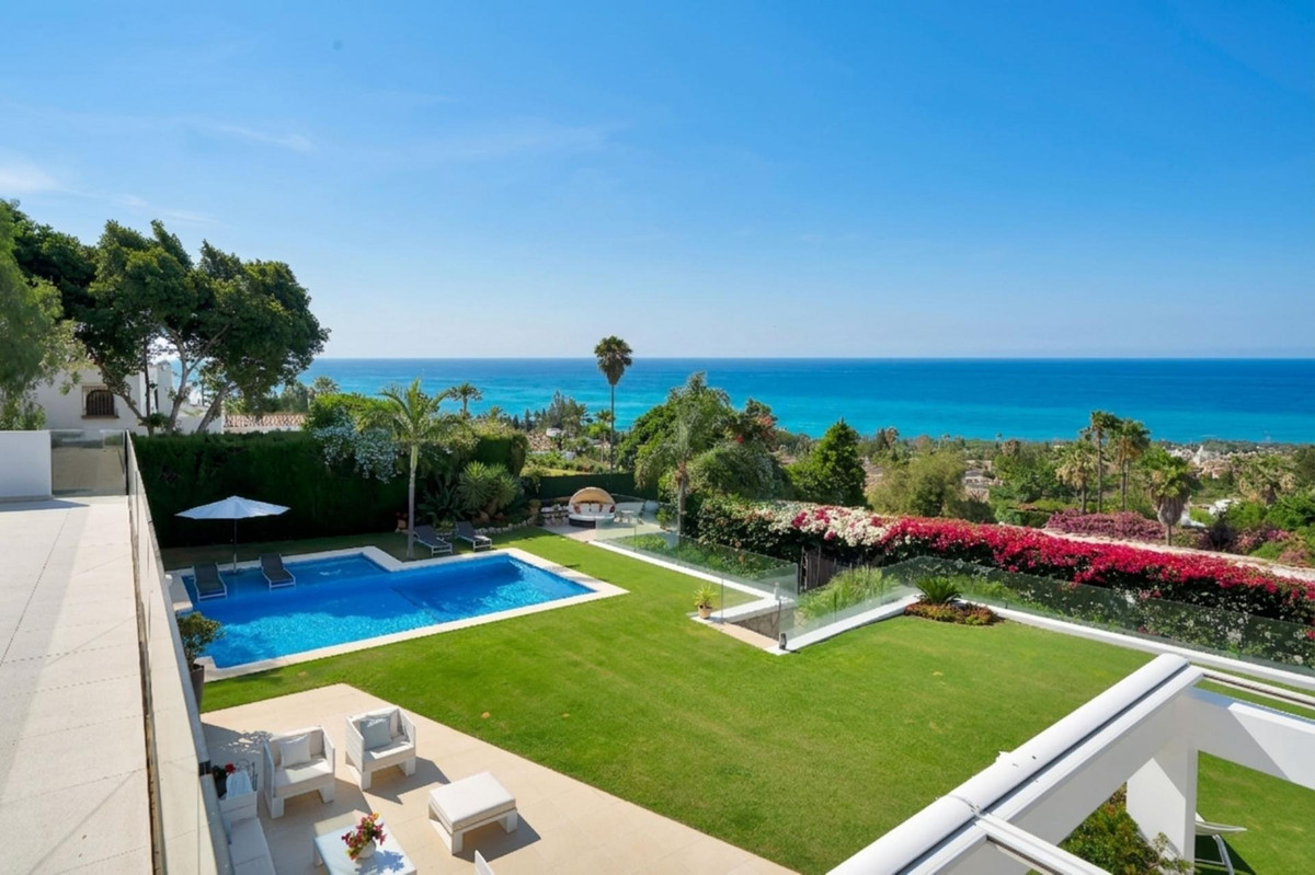 6 Bedroom Villa in Sierra Blanca