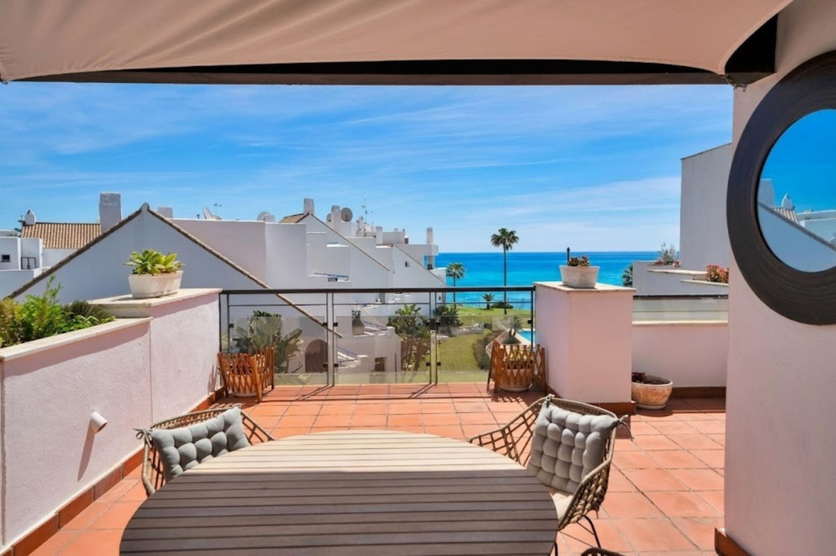 2 Bedroom Penthouse in Casares