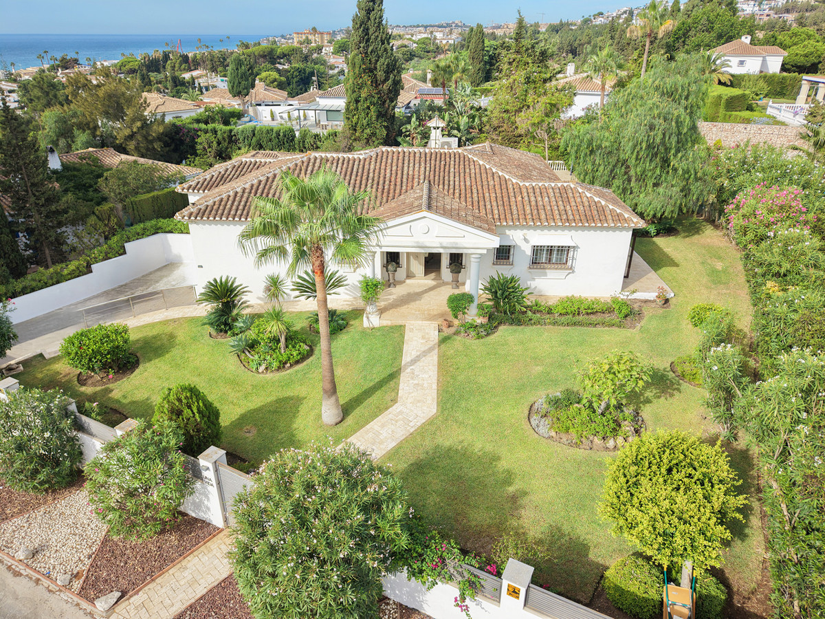3 Bedroom Villa in El Chaparral