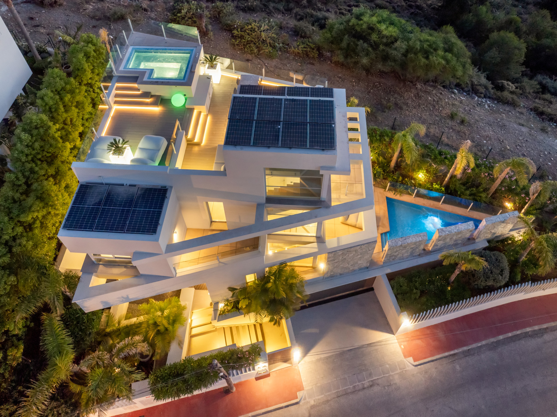 4 Bedroom Villa in Nueva Andalucía, Marbella